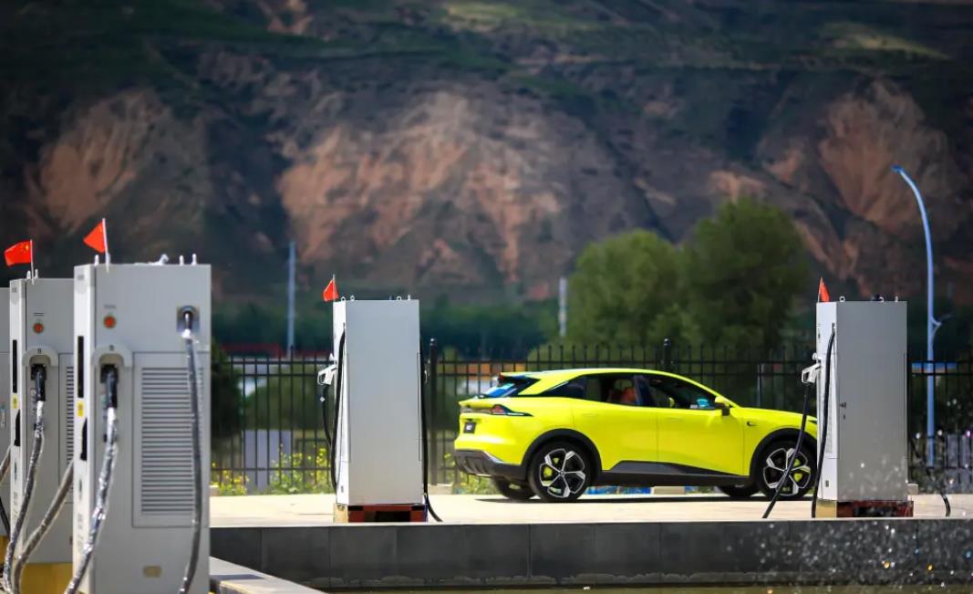 第十届环青海湖（国际）电动汽车挑战赛评测路线沿途充电桩布点完成